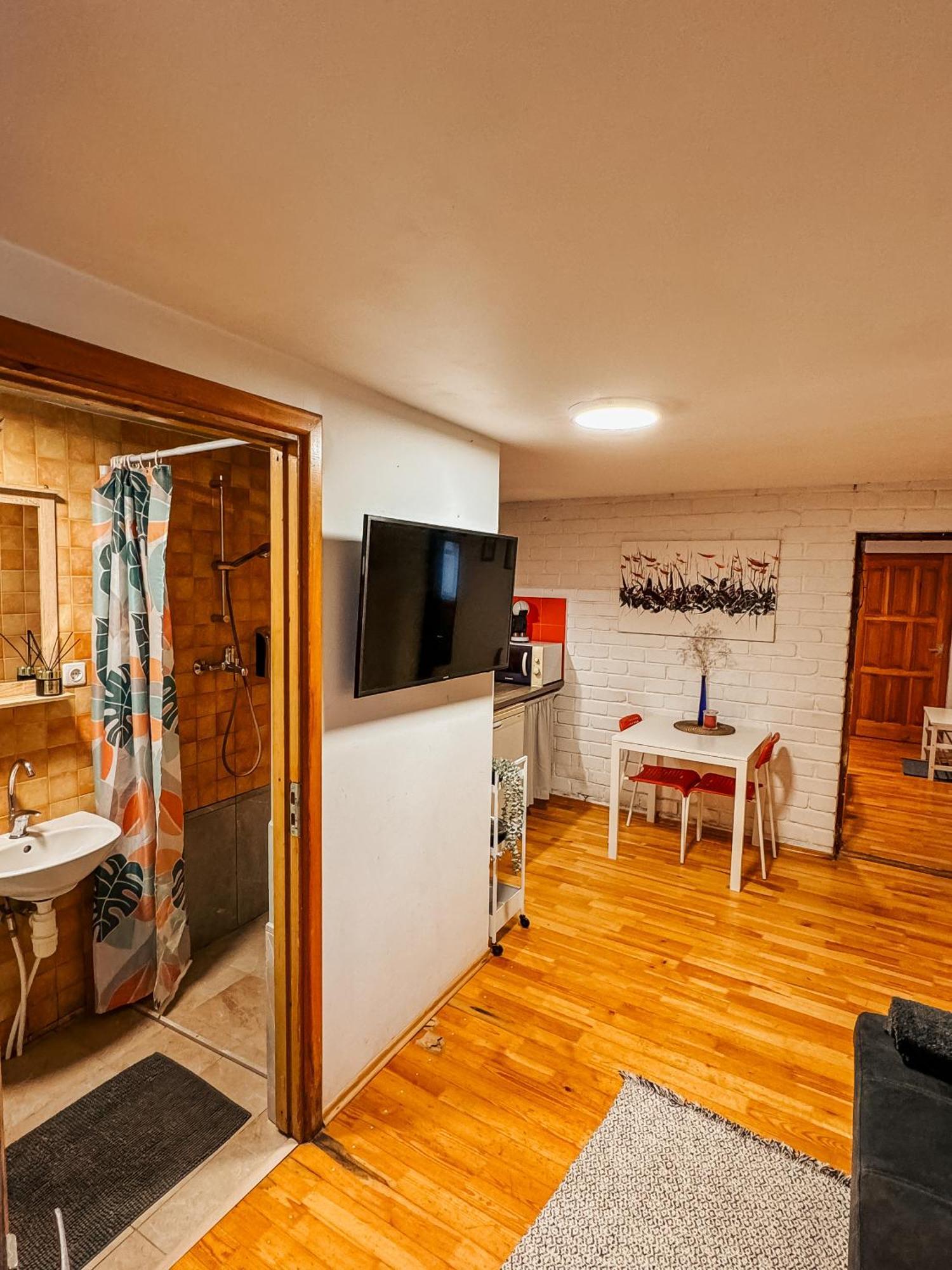 Little House Apartment Kaunas Exterior photo