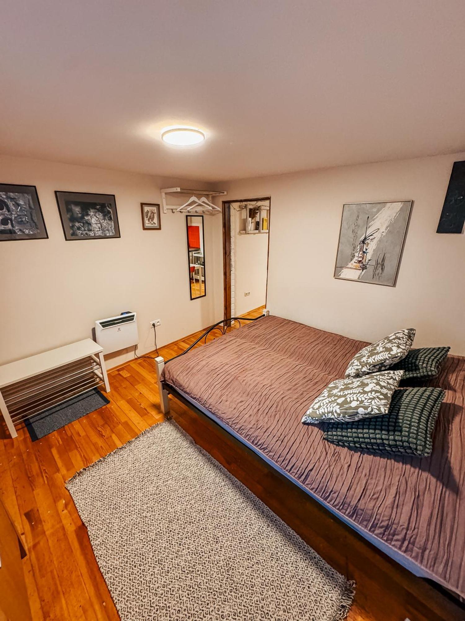 Little House Apartment Kaunas Exterior photo